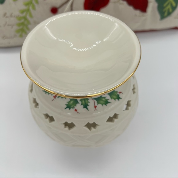 Lenox Holiday Gold-Banded Fragrance Warmer - Picture 5 of 7